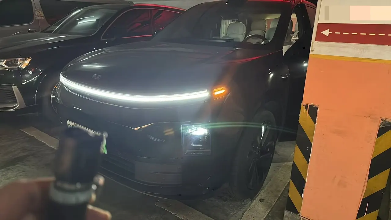 Li 2024 L6 Max automatic gear 5