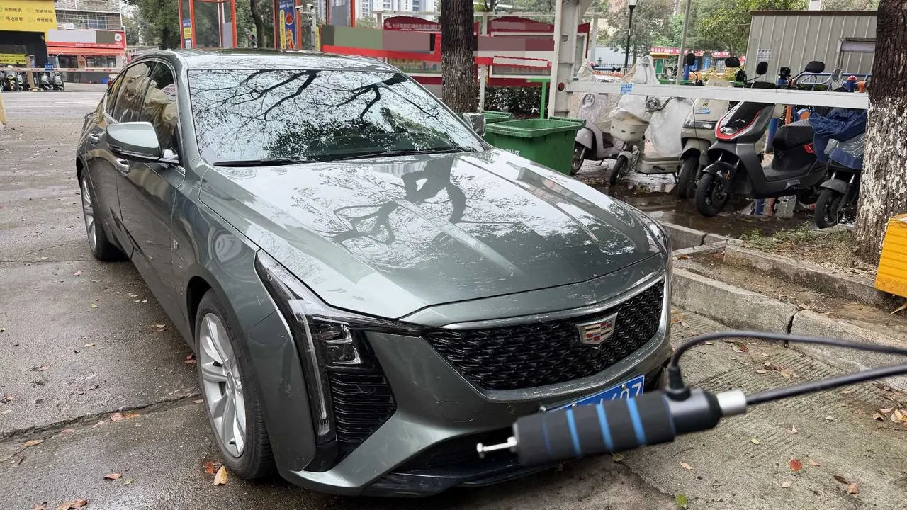 Cadillac 2024 CT5 2.0T 28T Luxury Pro Auto 3