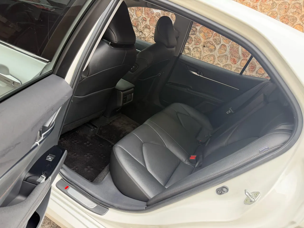Toyota 2021 Camry 2.0G Stepless Deluxe Edition Automatic Gear 10
