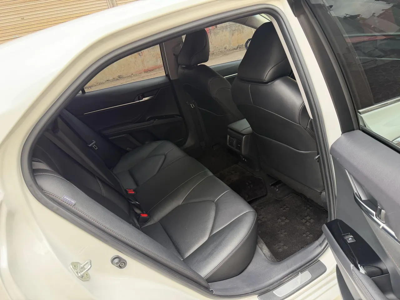 Toyota 2021 Camry 2.0G Stepless Deluxe Edition Automatic Gear 9