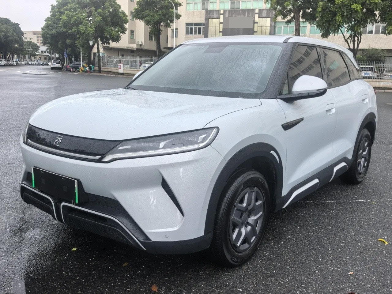 Open image lightbox: BYD 2024 Yuan UP 401KM Vital Edition Automatic Gear