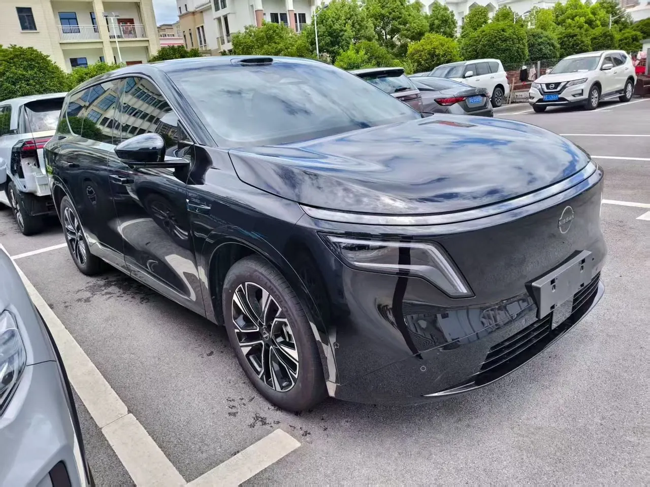 Nissan 2026 NX 8 580 Max Automatic 2