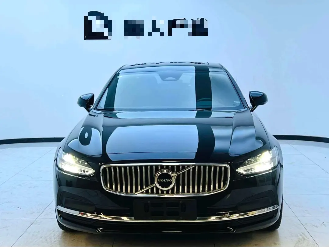 Volvo 2024 S90 48V 2.0T B5 Zhiyuan Deluxe Edition Automatic Gear 2