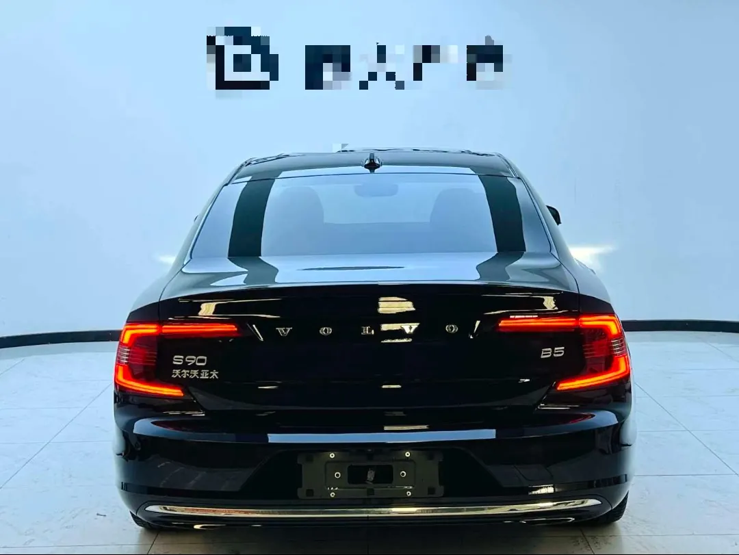 Volvo 2024 S90 48V 2.0T B5 Zhiyuan Deluxe Edition Automatic Gear 9