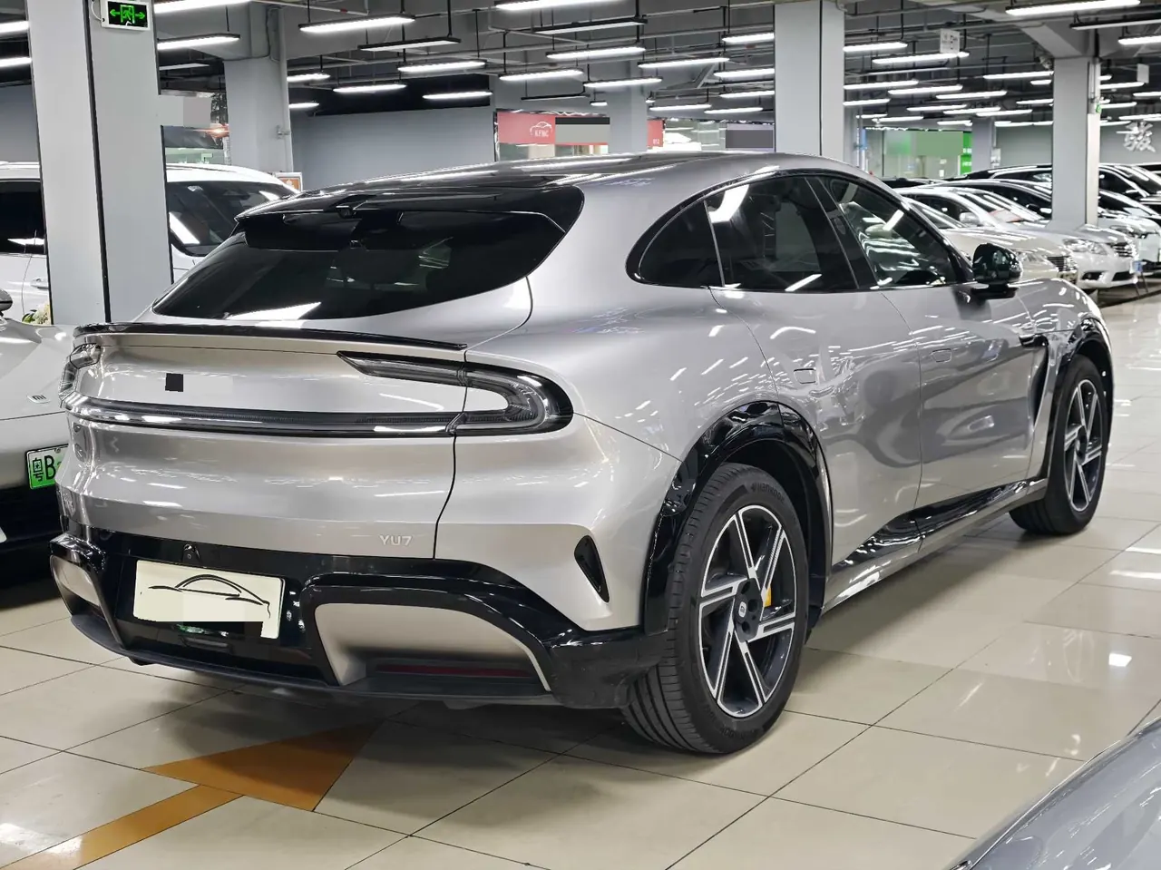 MI 2025 YU7 Long Endurance Rear Drive Automatic Gear 4