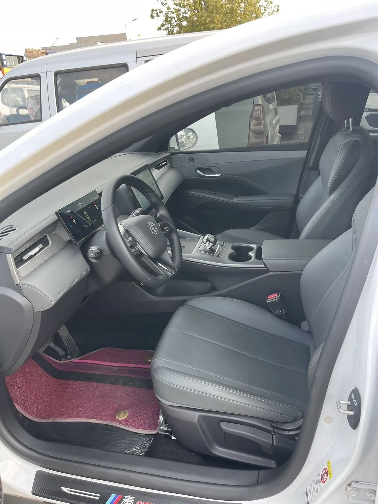 BYD 2025 seals 05 DM-i 1.5 stepless smart driving version 55KM luxury automatic gear 7