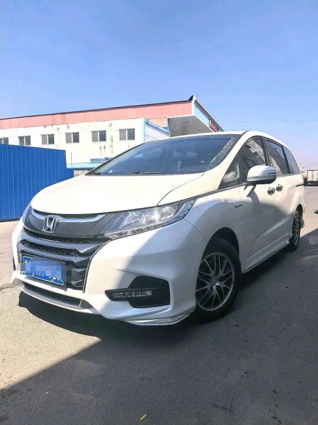 Open image lightbox: Honda 2021 Odyssey Hybrid 2.0 Stepless Sharp and Enjoy Edition Automatic Gear
