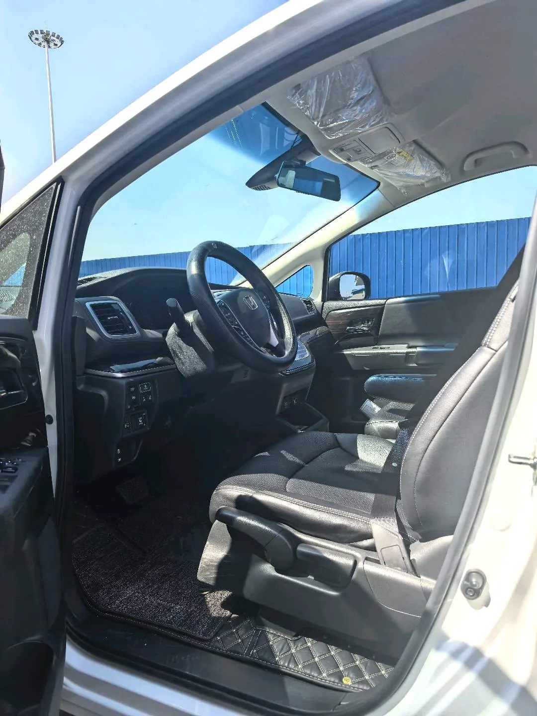 Honda 2021 Odyssey Hybrid 2.0 Stepless Sharp and Enjoy Edition Automatic Gear 6