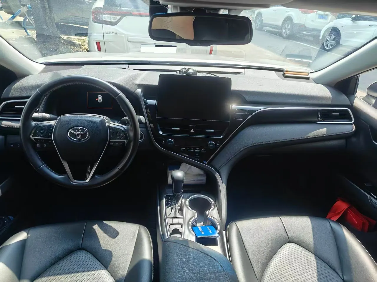Toyota 2021 Camry 2.5G Deluxe Edition Automatic Gear 5