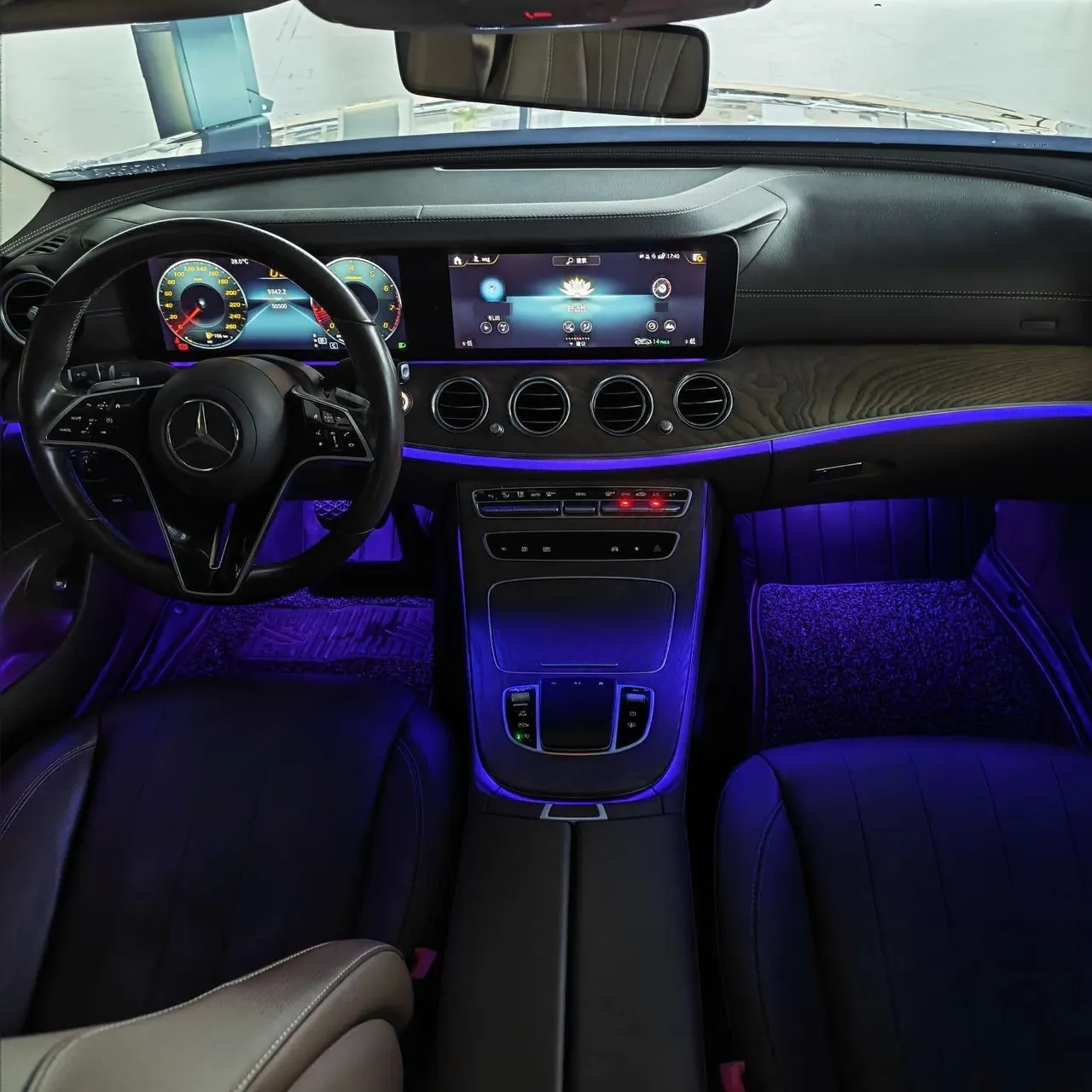 Mercedes Benz E Class 2021 E 300 L 2.0T Luxury Automatic Gear 14