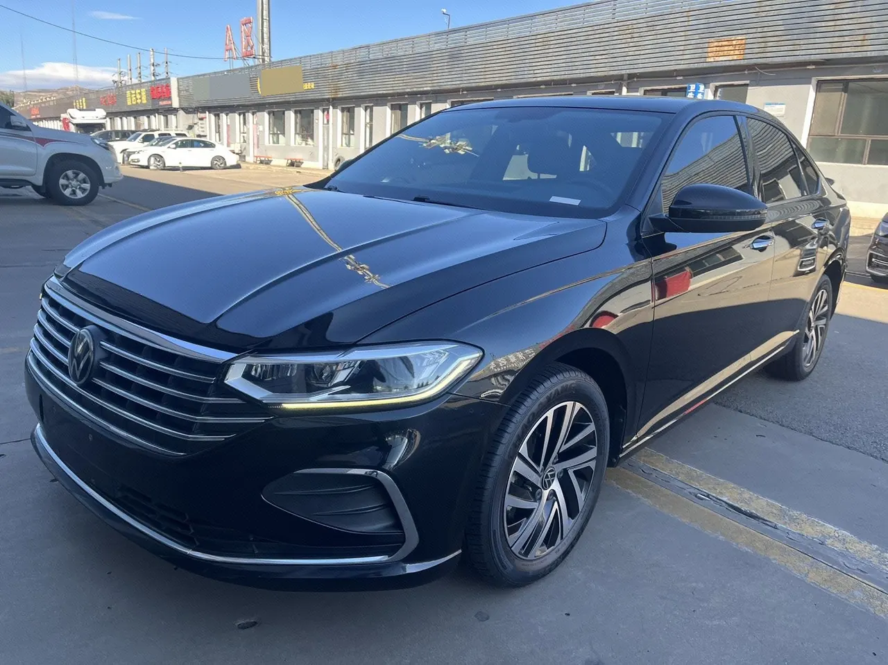 Open image lightbox: Volkswagen 2023 Langyi 1.5 5 Million Edition (Revised) Automatic Gear