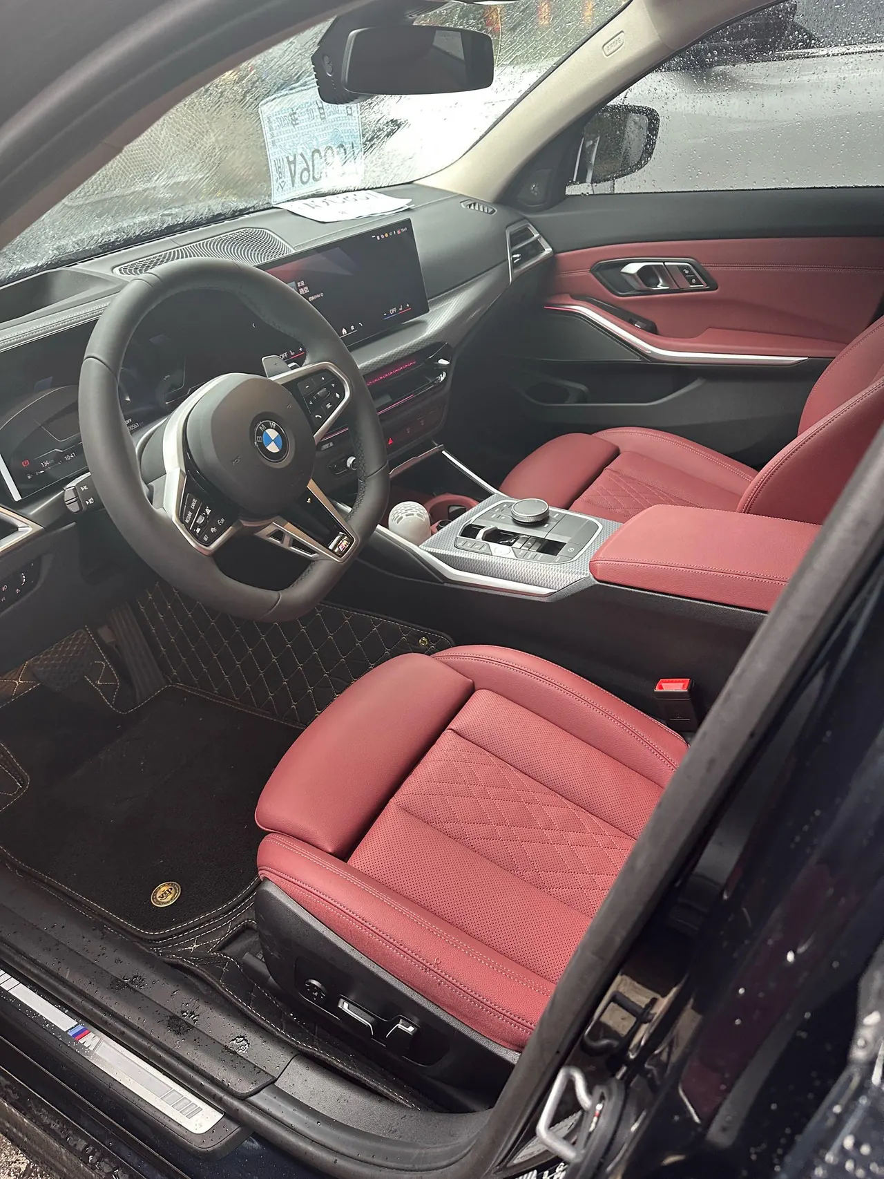 BMW 3 Series 2026 330Li 2.0T M Sports Obsidian Night Suit Automatic Gear 3