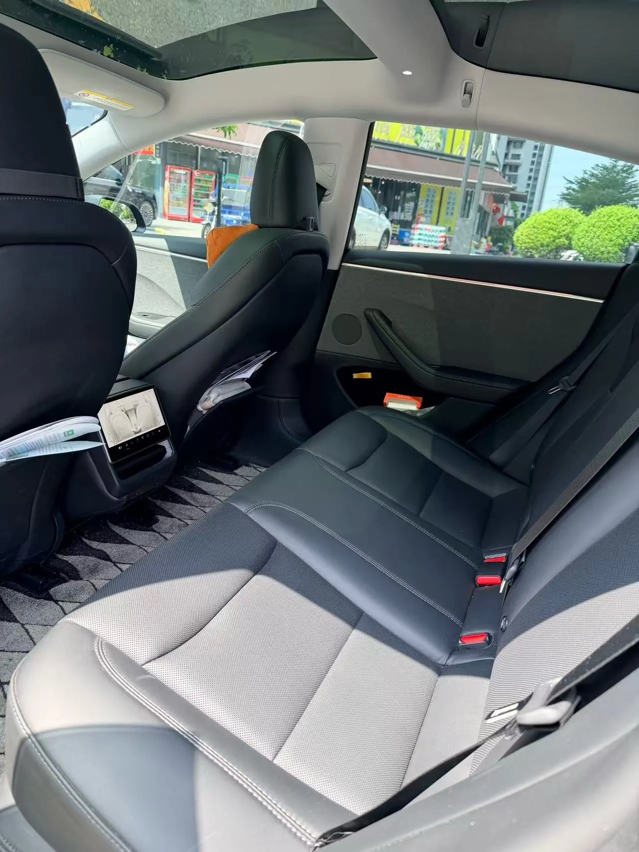 Tesla 2023 Model 3 Rejuvenation Edition Rear Wheel Drive Automatic Transmission 2
