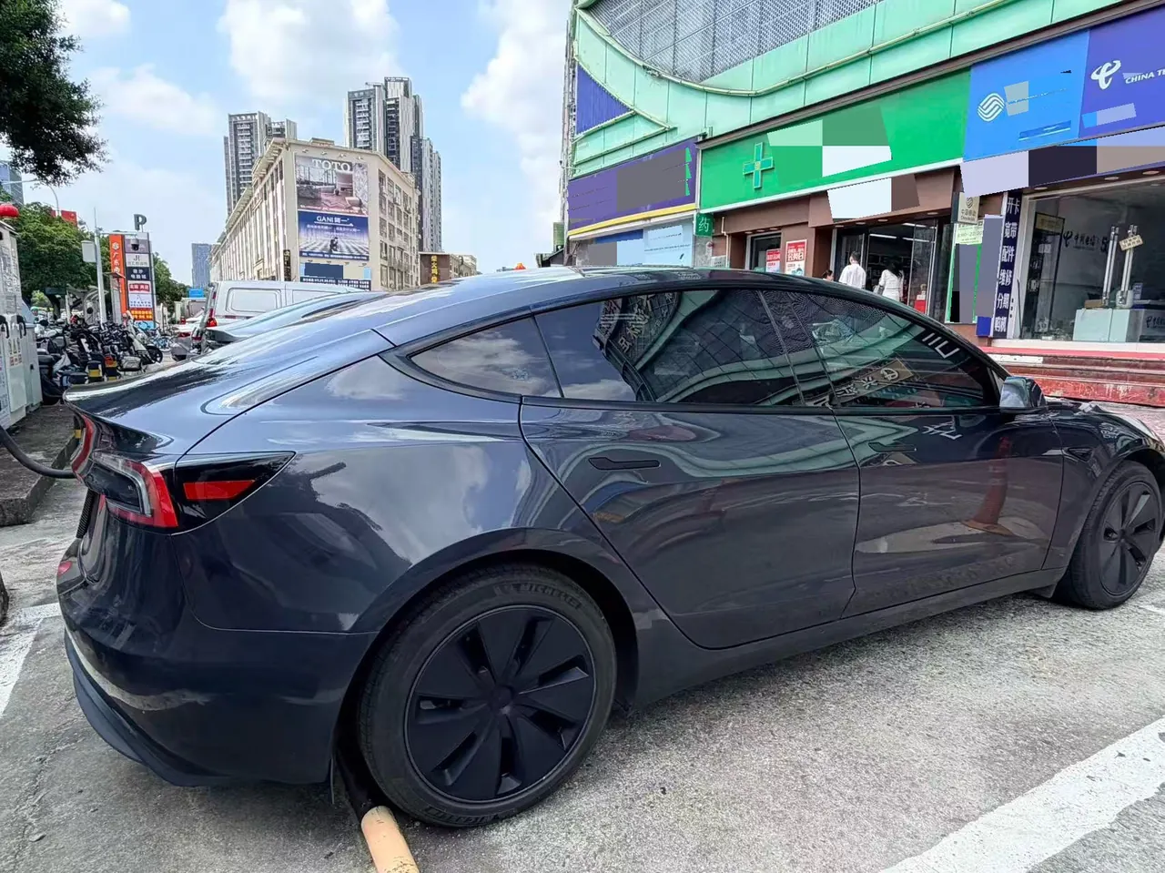 Tesla 2023 Model 3 Rejuvenation Edition Rear Wheel Drive Automatic Transmission 3