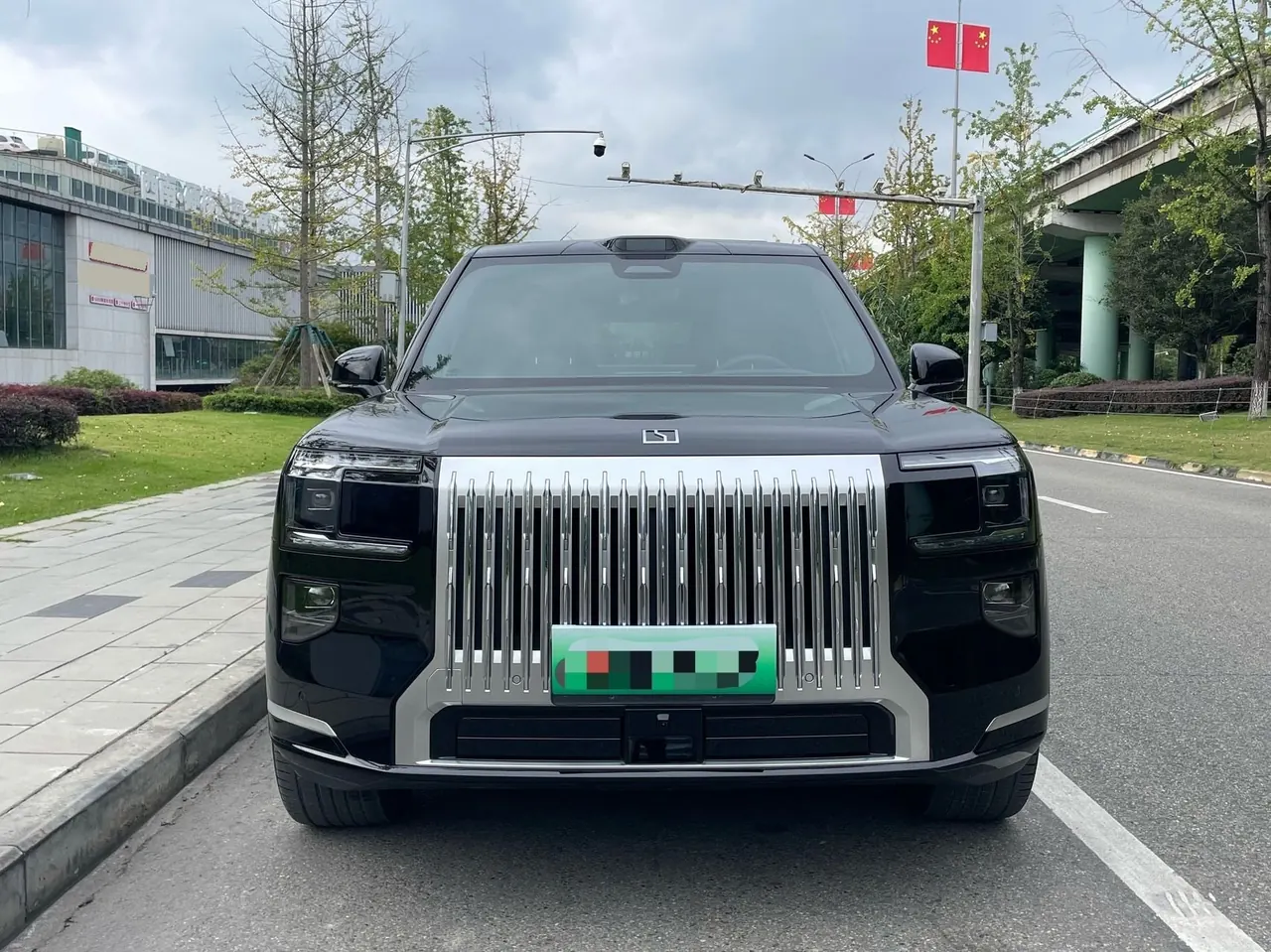 Zeekr 2025 Zeekr 9X 2.0T Ultra Edition 70kWh Automatic Gear 2