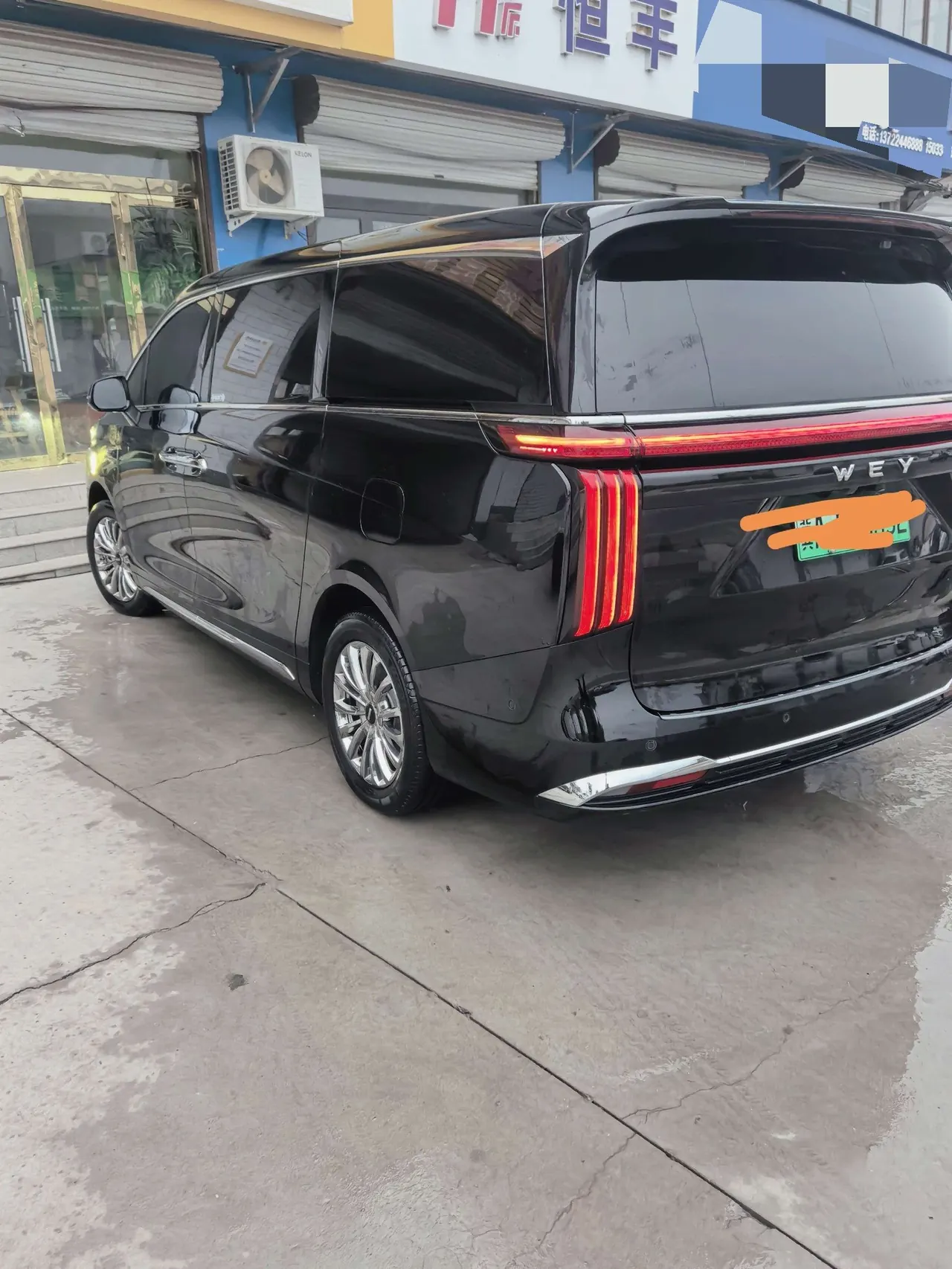 WEY 2025 VV7 Hi4 1.5T Four-Wheel-Drive Automatic Model 3