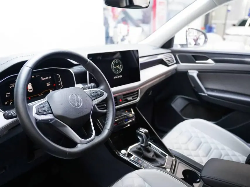 Volkswagen 2023 Tanyue 2.0TSI 330TSI Two-Drive Luxury Plus Advanced Edition Automatic Gear 4