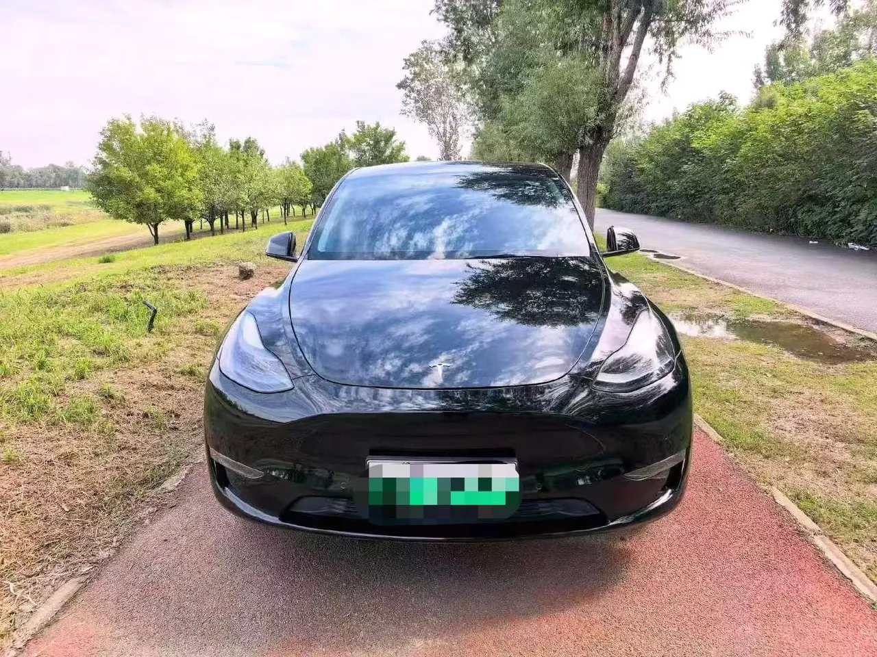 Tesla 2023 Model Y long endurance all-wheel drive version automatic transmission 2
