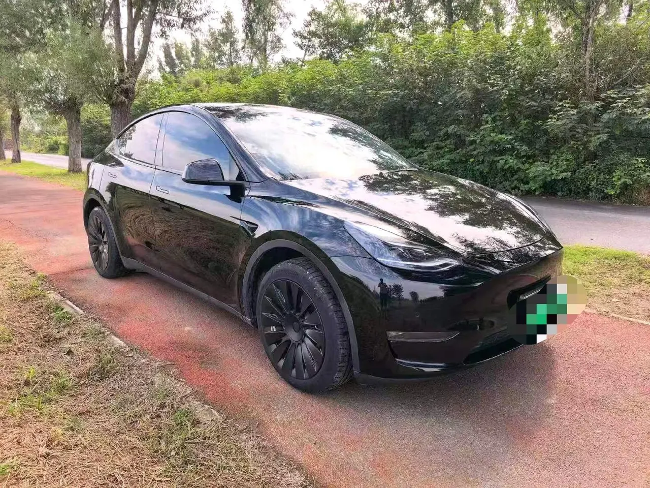 Tesla 2023 Model Y long endurance all-wheel drive version automatic transmission 3