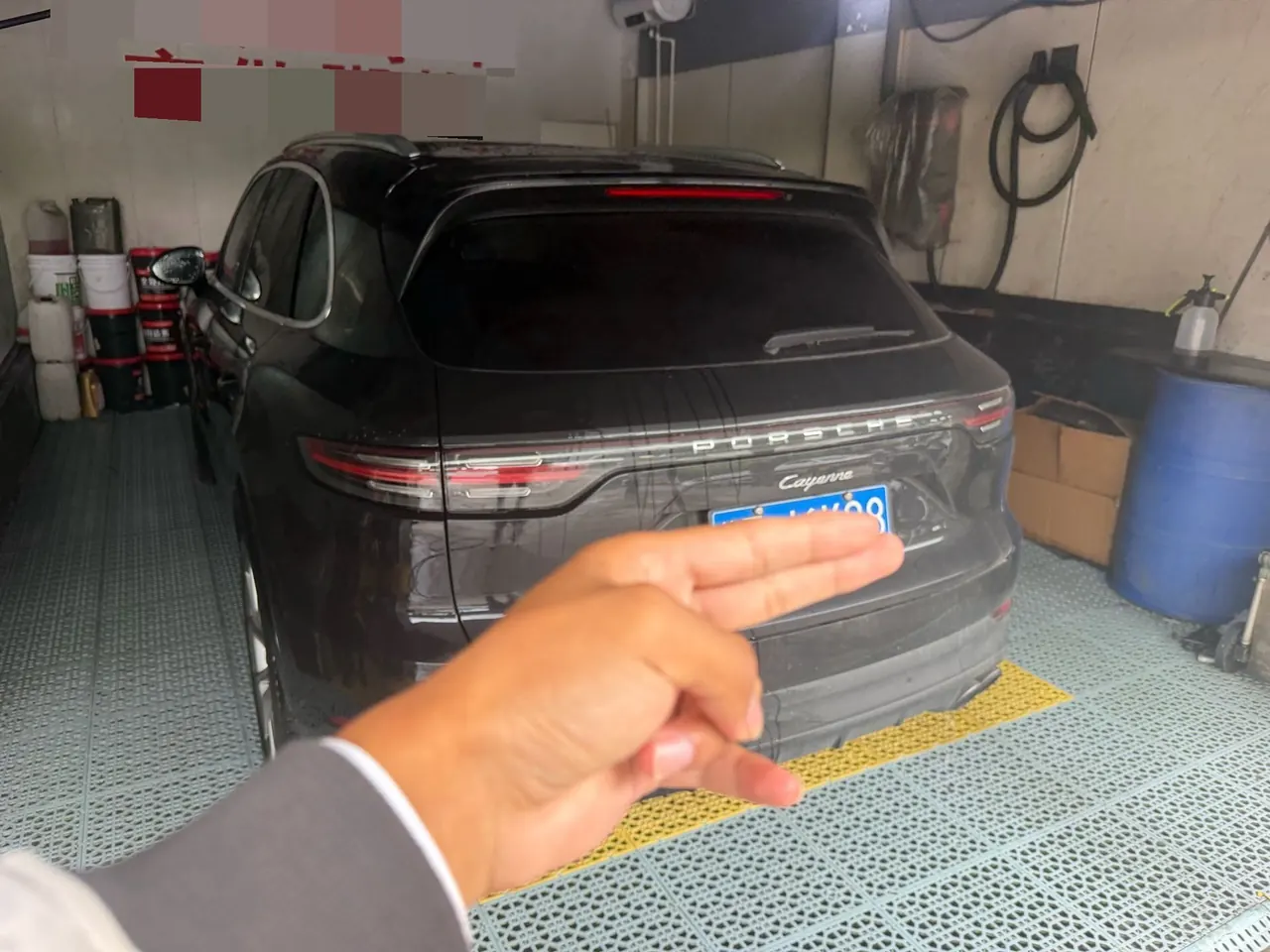Porsche Cayenne (Imported) 2022 Cayenne 3.0T Platinum Edition Automatic Gear 4