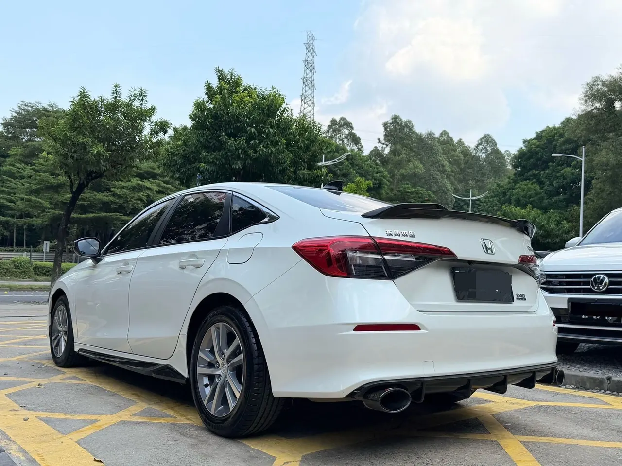 Honda 2023 Civic 1.5T Stepless 240TURBO Dynamic C Special Edition Automatic Gear 5
