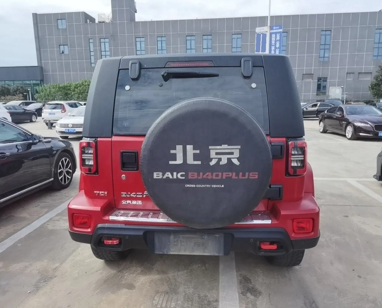 Beijing 2021 BJ40 2.0T four-wheel drive blade hero version chivalrous automatic gear 5