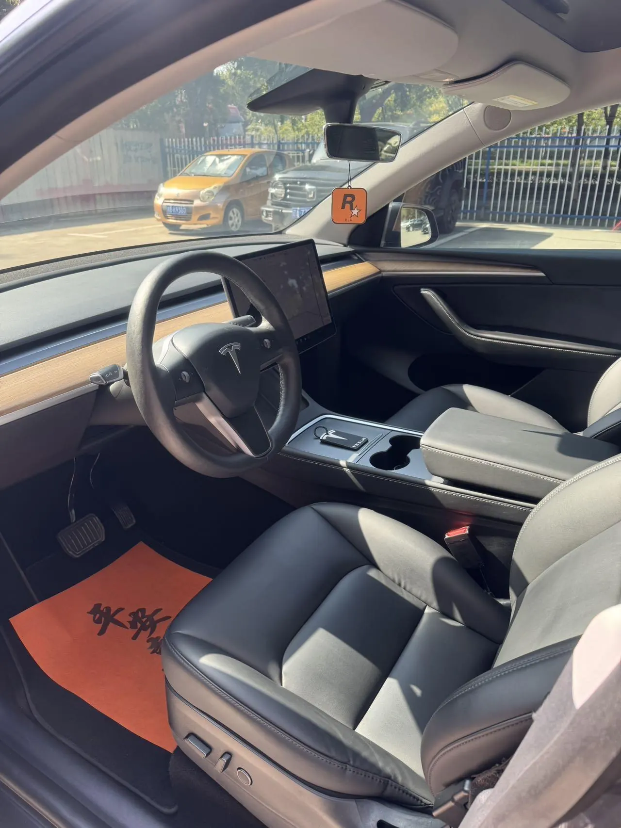 Tesla 2021 Model Y long endurance all-wheel drive version automatic transmission 9