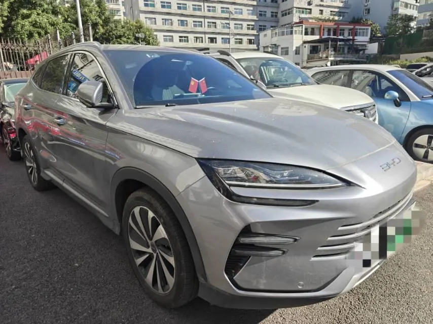 BYD 2023 Song PLUS DM-i 1.5 Stepless Champion Edition 110KM Flagship PLUS Automatic Gear 3