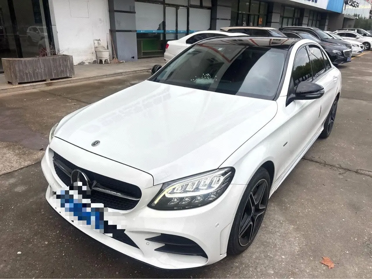 打开图片灯箱:Mercedes Benz Class C 2021 C 260 L 48V 1.5T Sports Star Yao Zhen Tibetan Edition Automatic Gear