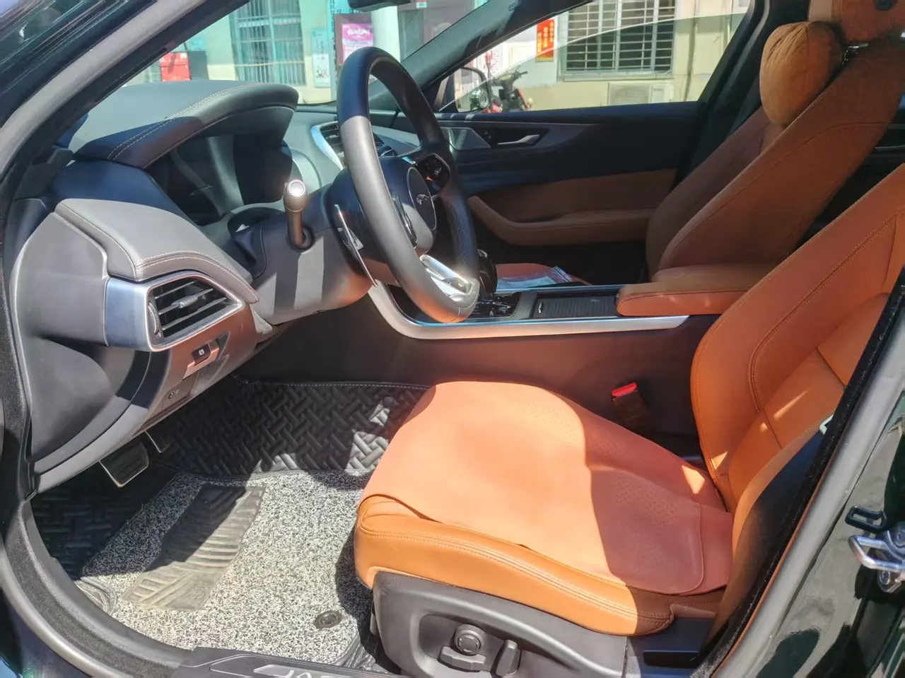 Jaguar 2023 XEL 2.0T 250PS R-DYNAMIC S Enterprising Sports Edition Automatic Gear 2