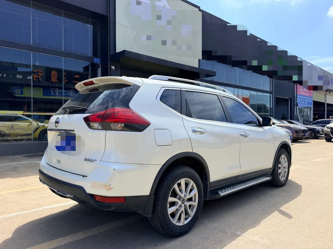 Nissan 2021 Qijun 2.0 stepless XL Premium two-wheel drive Zhilian exclusive version of automatic gear 5