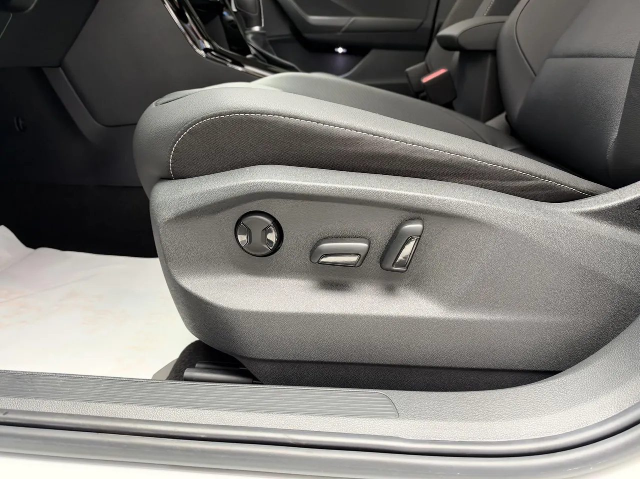 Volkswagen 2022 Tange 1.4TSI 280TSI Two-Drive Comfortable PLUS Automatic Gear 9