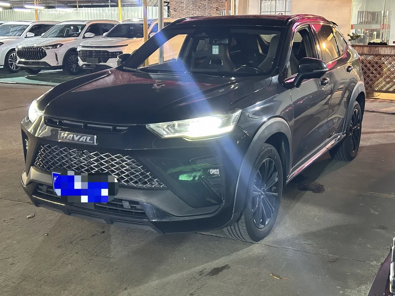Open image lightbox: Haval 2022 H6s 2.0T Two-wheel Drive Smart Running Edition Automatic Gear