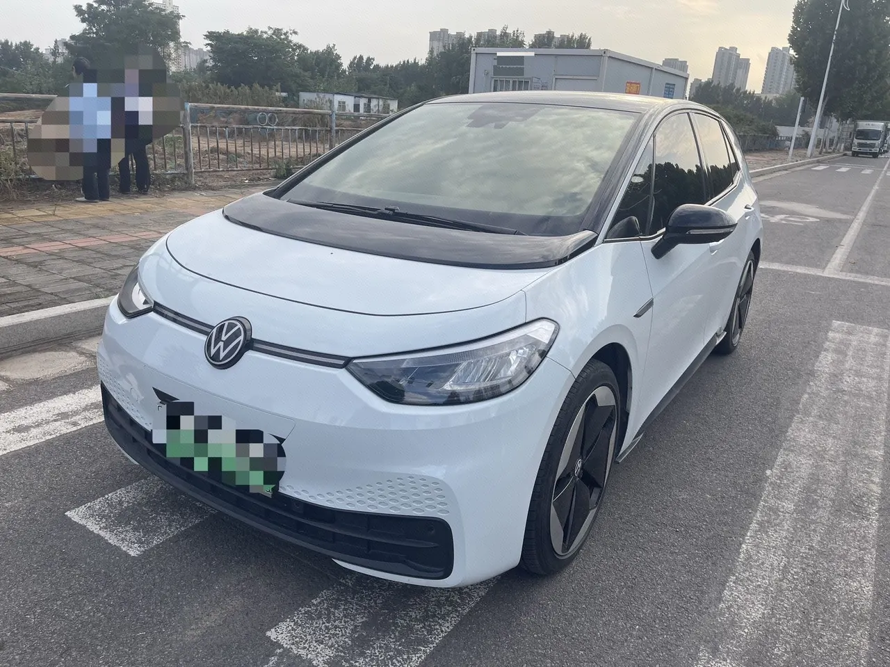 Открыть галерею: Volkswagen 2023 ID. 3 Upgraded Pure Smart Edition, Automatic Transmission