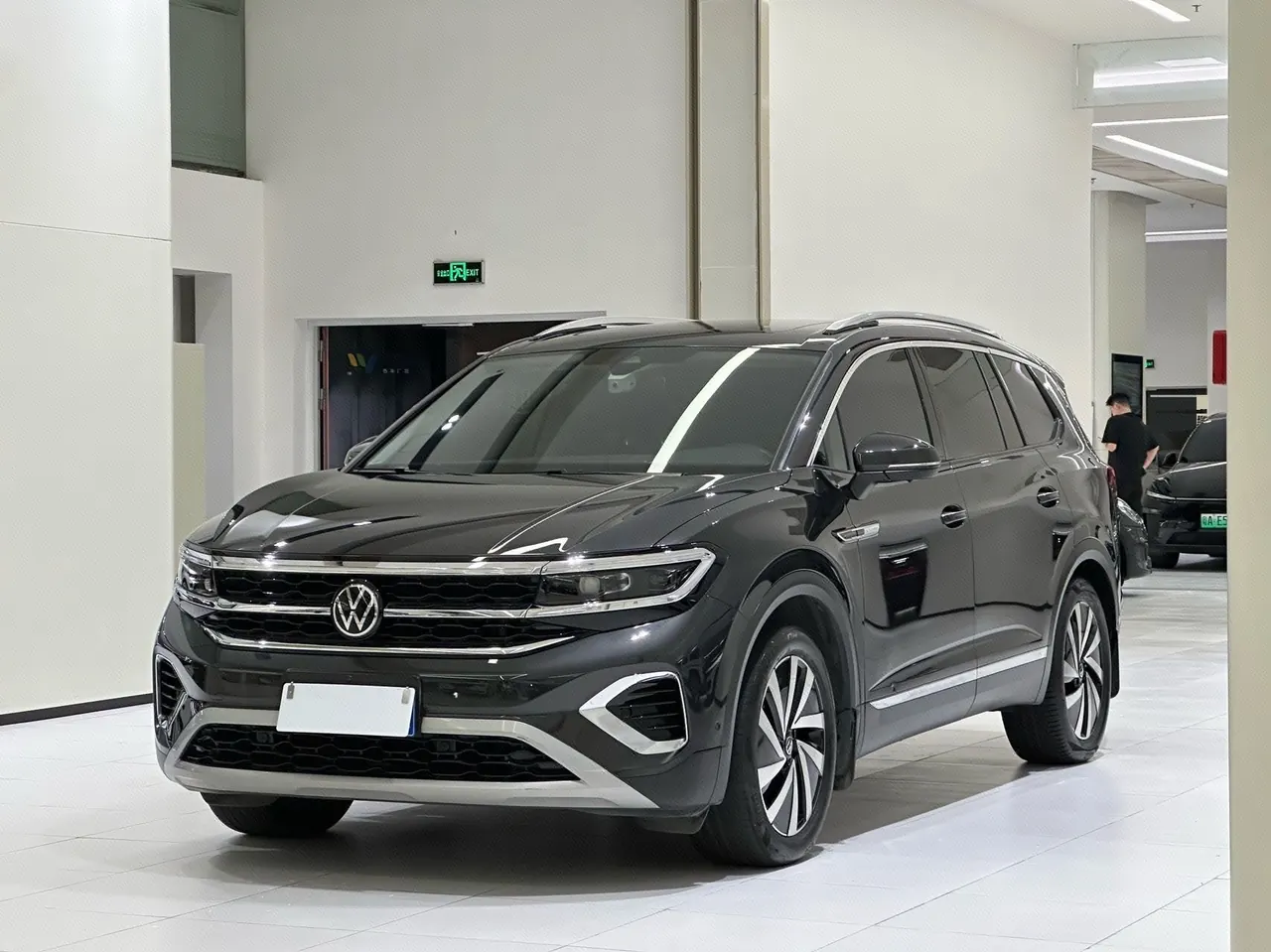 Открыть галерею: Volkswagen 2021 models of 2.0TSI 380TSI four-wheel drive luxury version of Pro automatic gear