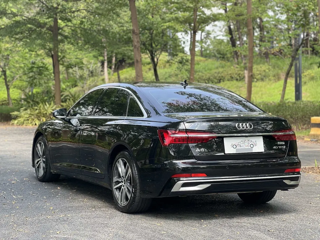 Audi 2023 A6L 2.0TFSI 40TFSI Deluxe Dynamic Automatic 9