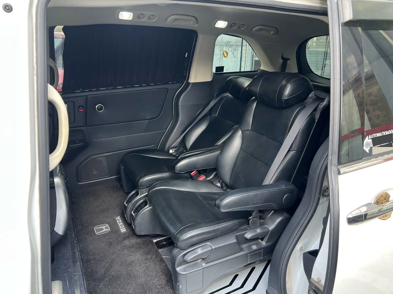 Honda 2021 Odyssey Hybrid 2.0 Stepless Sharp and Enjoy Edition Automatic Gear 3