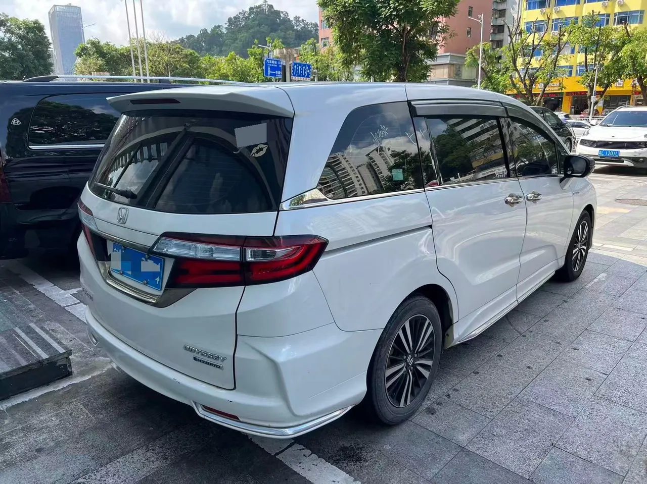 Honda 2021 Odyssey Hybrid 2.0 Stepless Sharp and Enjoy Edition Automatic Gear 4