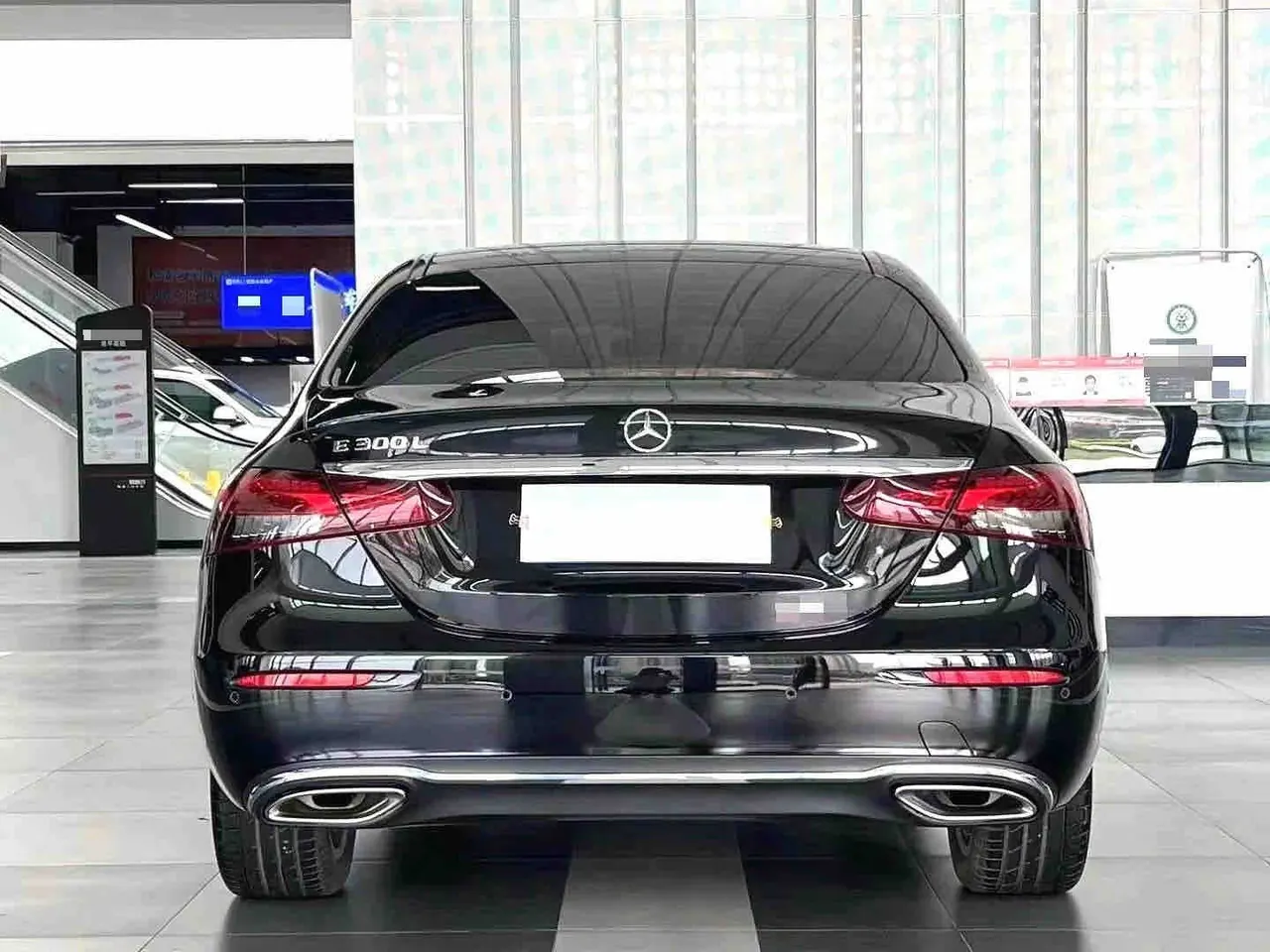 Mercedes Benz E Class 2023 E 300 L 2.0T Luxury Automatic Gear 4