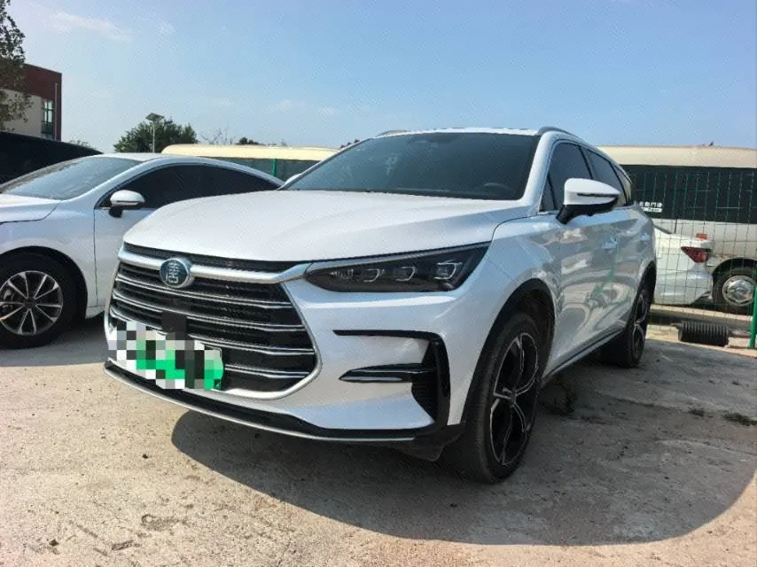 Open image lightbox: BYD Tang New Energy 2021 Tang DM-i 1.5T Stepless 112KM Honorable Automatic Gear