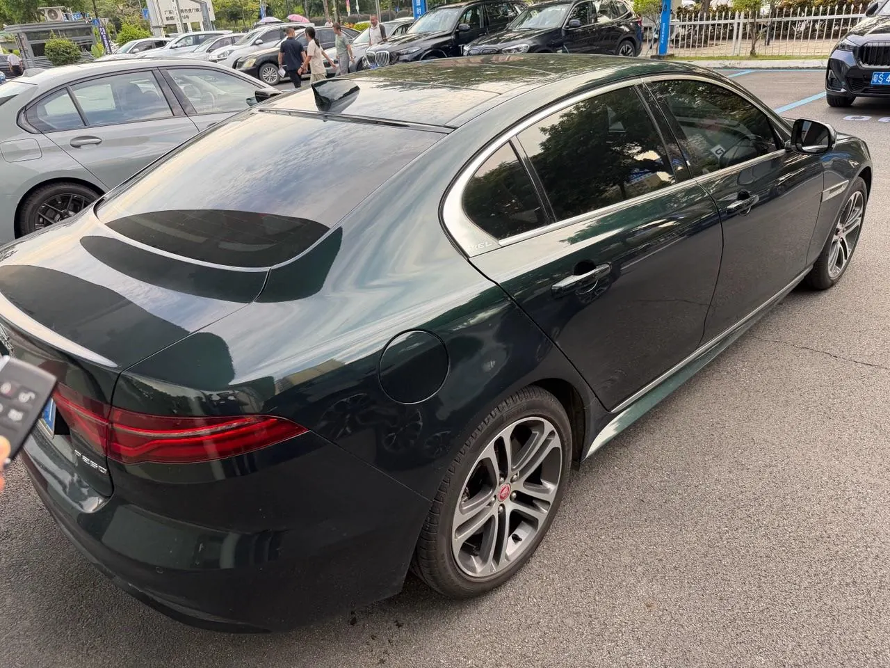 Jaguar 2022 XEL 2.0T 250PS R-DYNAMIC S Enterprising Sports Edition Automatic Gear 5