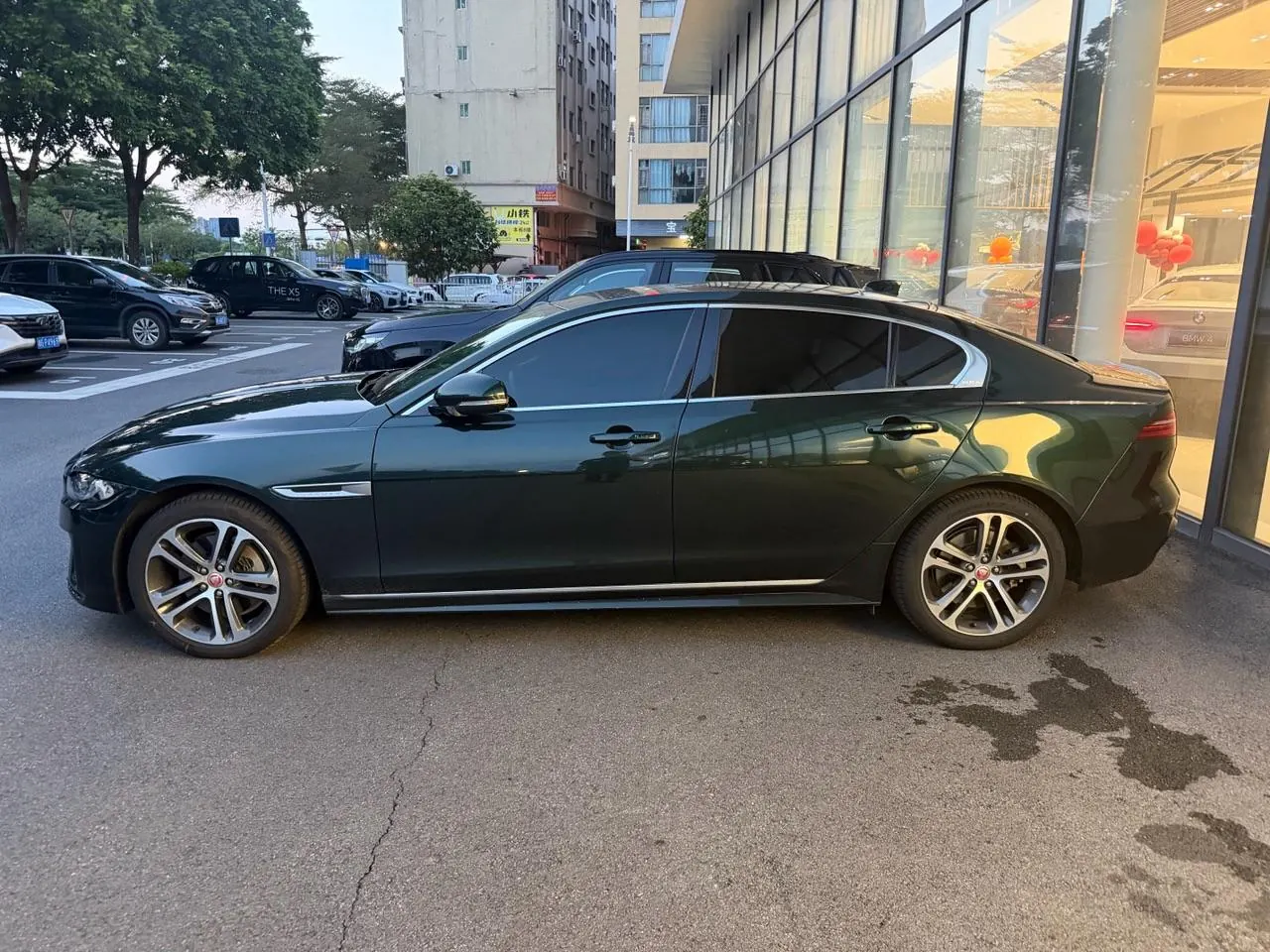 Jaguar 2022 XEL 2.0T 250PS R-DYNAMIC S Enterprising Sports Edition Automatic Gear 8