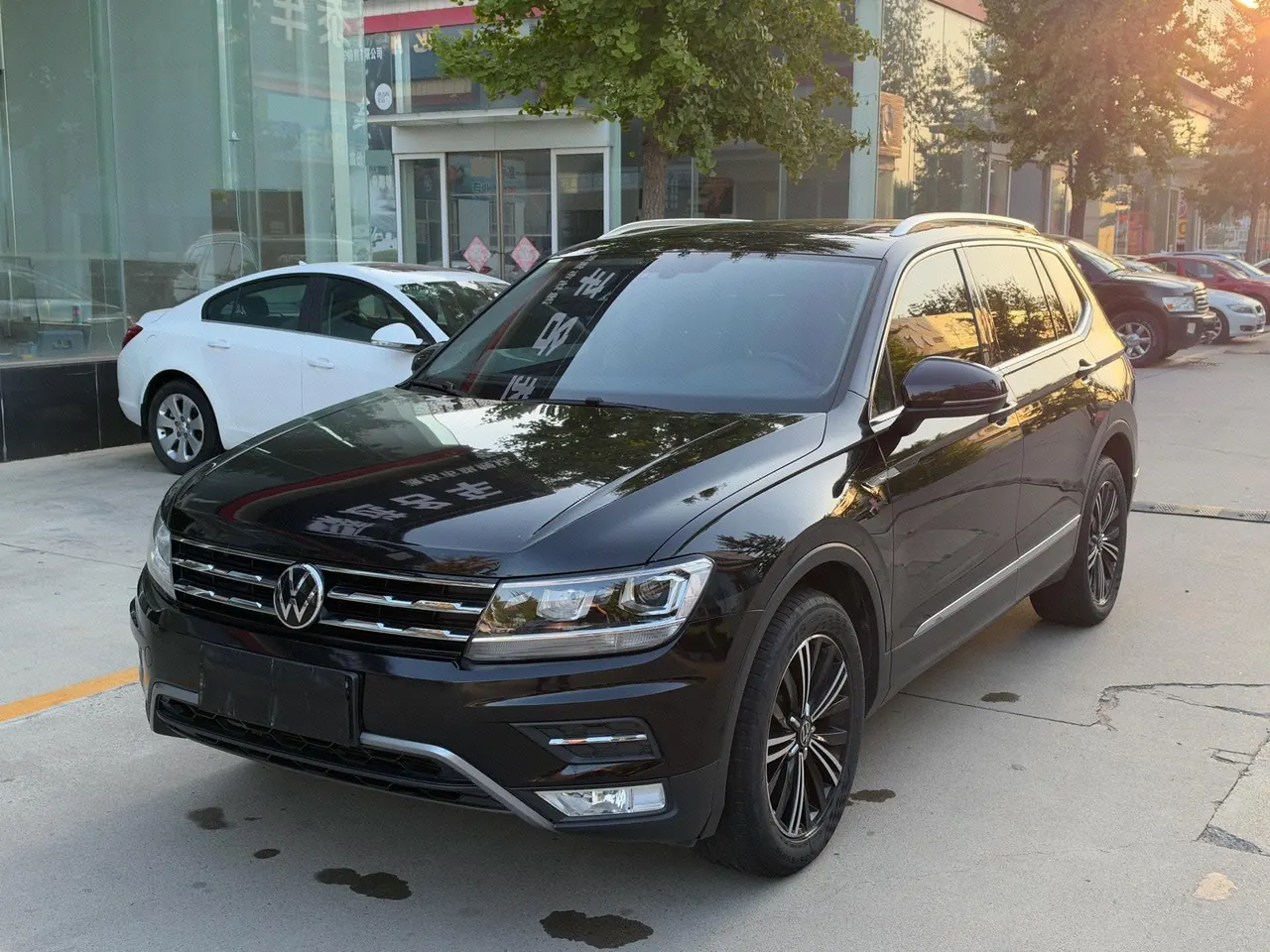 打开图片灯箱:Volkswagen 2021 Tiguan L 1.4TSI 280TSI Two-Drive Smart Edition Automatic Gear