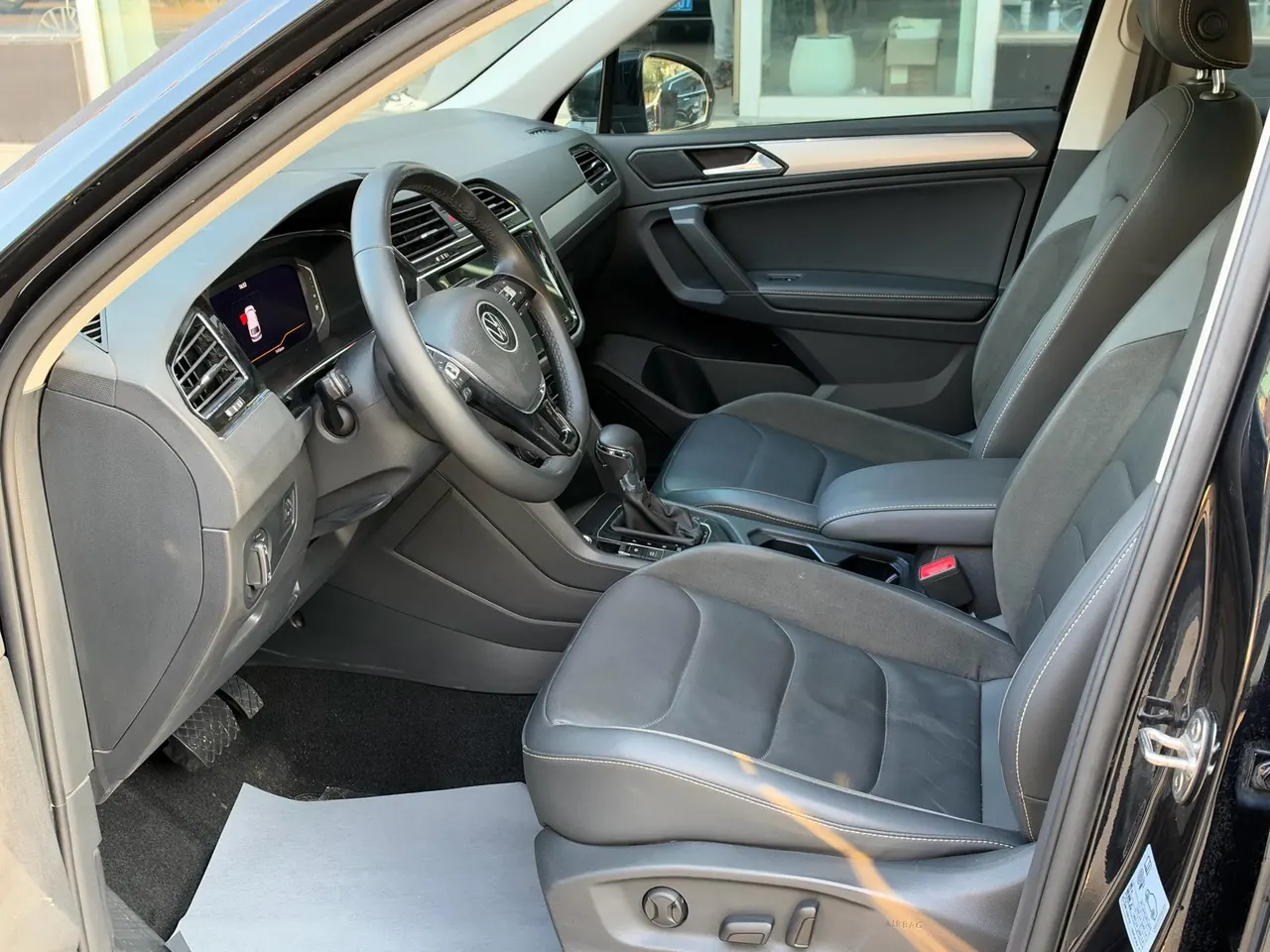 Volkswagen 2021 Tiguan L 1.4TSI 280TSI Two-Drive Smart Edition Automatic Gear 4