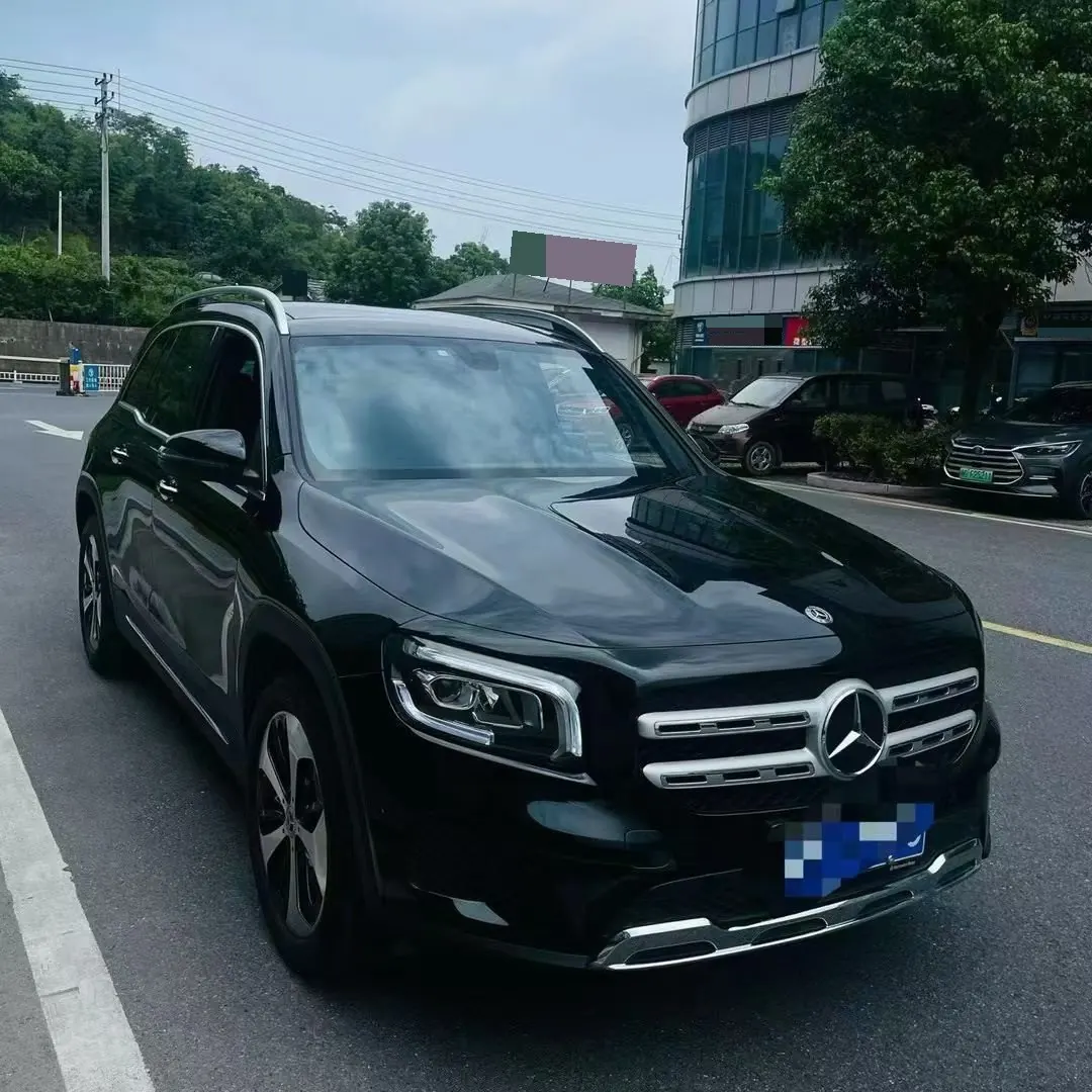 Mercedes Benz 2023 GLB 220 2.0T Fashion Automatic 2