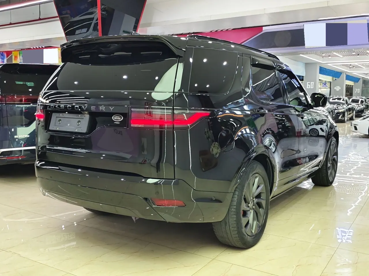 Land Rover found (imported) 2023 found 5 48V 3.0T 360PS R-Dynamic S automatic gear 8