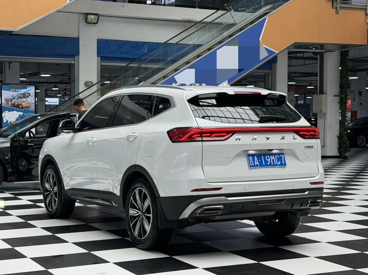 Haval 2023 H6 1.5T National Tide Champion Edition Automatic Gear 16