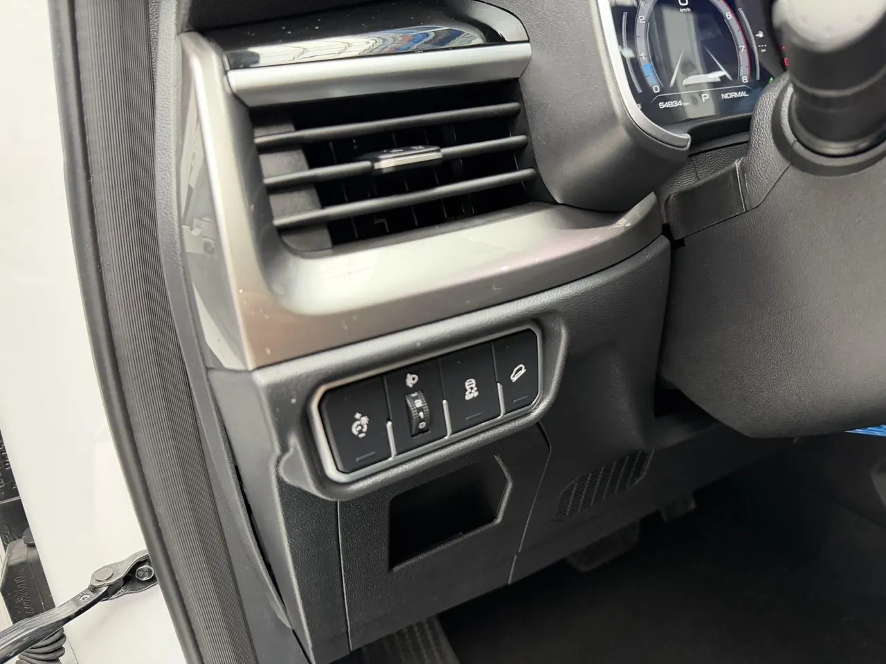 Haval 2023 H6 1.5T National Tide Champion Edition Automatic Gear 7