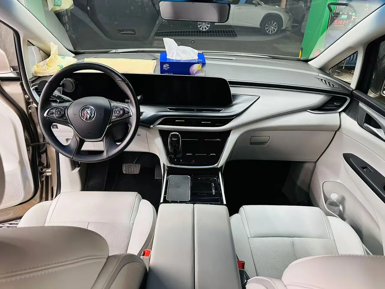Buick 2023 GL8 ES Lu Zun 48V 2.0T 653T Exclusive Automatic Gear 8