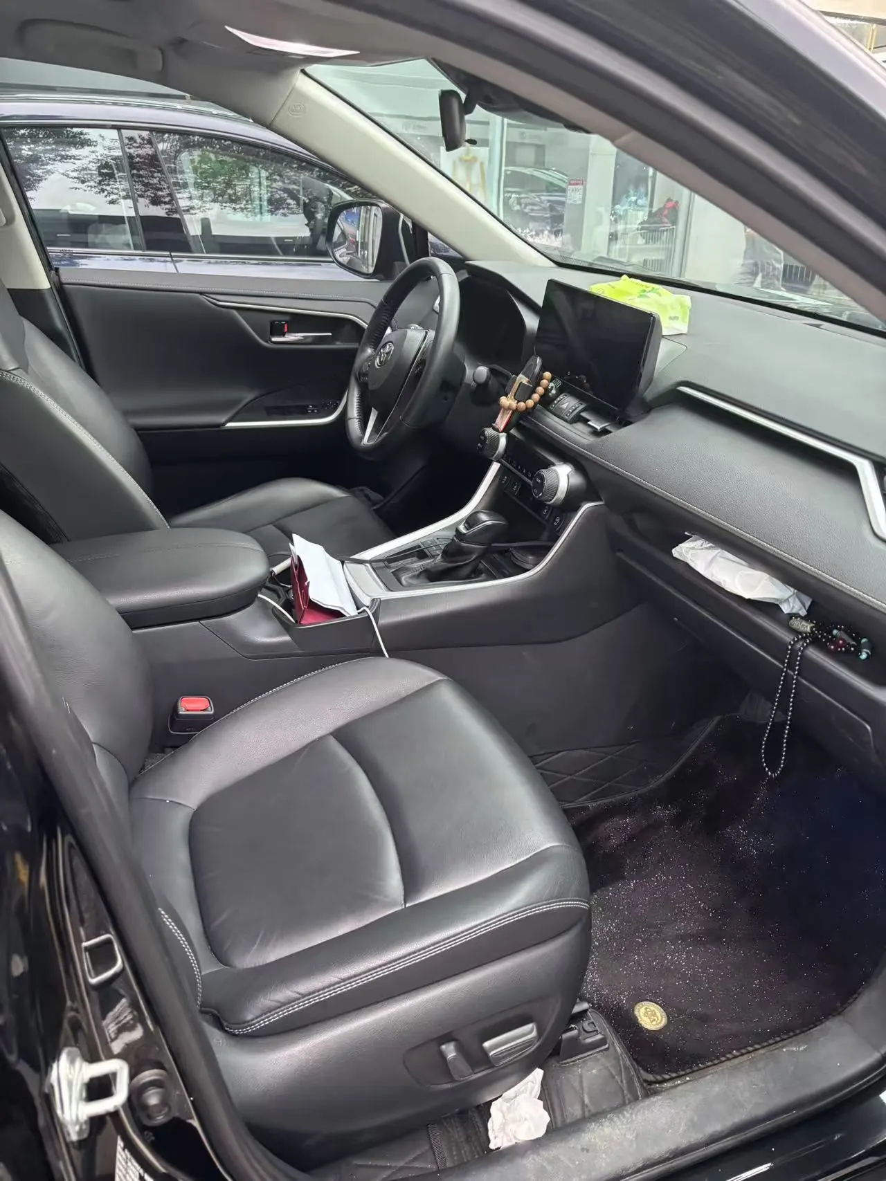 Toyota 2023 RAV4 Rongbo 2.0 Stepless Two-Drive Fashion Plus Edition Automatic Gear 4